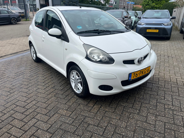 Foto 5 van Toyota Aygo 1.0-12V Comfort Navigator