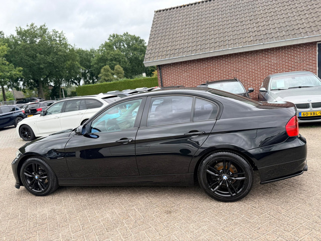 BMW 3-serie 320i High Executive |INRUIL KOOPJE!!|Leder|Climate control|Navigatie|Cruise control..