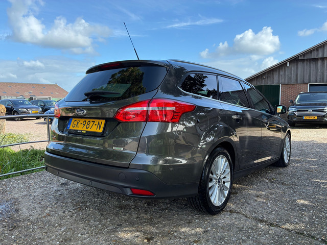 Foto 7 van Ford Focus Wagon 1.0 Titanium Edition | Cruise + Clima nu € 3.975,-!!!