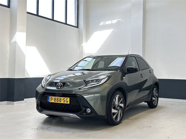Foto 2 van Toyota Aygo X 1.0 VVT-i MT Envy | JBL | Apple Carplay/ Android Auto | LM velgen | NL | 1 Eig |