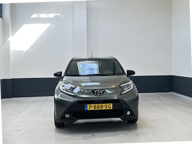Foto 3 van Toyota Aygo X 1.0 VVT-i MT Envy | JBL | Apple Carplay/ Android Auto | LM velgen | NL | 1 Eig |
