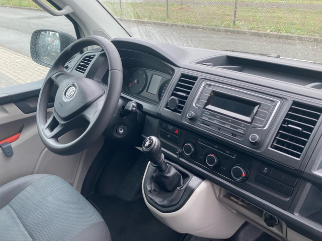 Foto 6 van Volkswagen Transporter 2.0 TDI L2H2 Comfortline Airco Cruise control Parkeersensoren