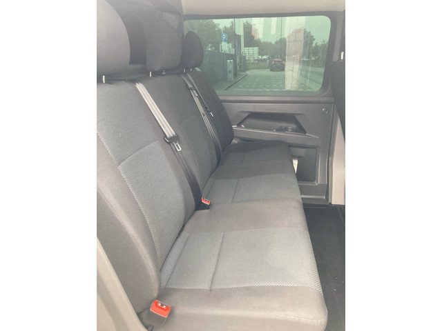 Foto 4 van Volkswagen Transporter 2.0 TDI L2H2 Comfortline Airco Cruise control Parkeersensoren