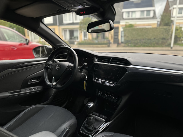 Foto 4 van Opel Corsa 1.2 Level 4 Pano / Camera / ECC /Winter pakket.