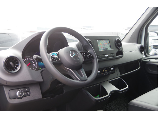 Foto 6 van Mercedes-Benz Sprinter 317 1.9 CDI L2H1 DC-5P, AUT. LEDER, LUCHTVERING, TREKHAAK, CAMERA, CRUISE, CL