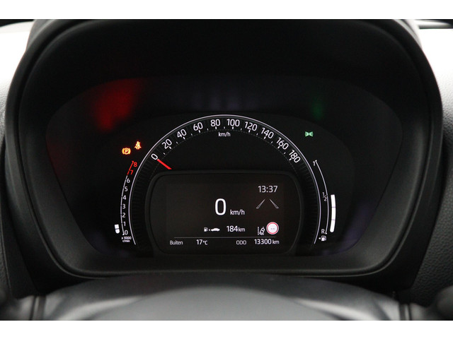 Foto 7 van Toyota Aygo X 1.0 VVT-i MT Play | Airco | Cruise control | Apple carplay Android auto |