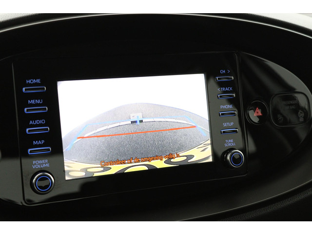 Foto 10 van Toyota Aygo X 1.0 VVT-i MT Play | Airco | Cruise control | Apple carplay Android auto |
