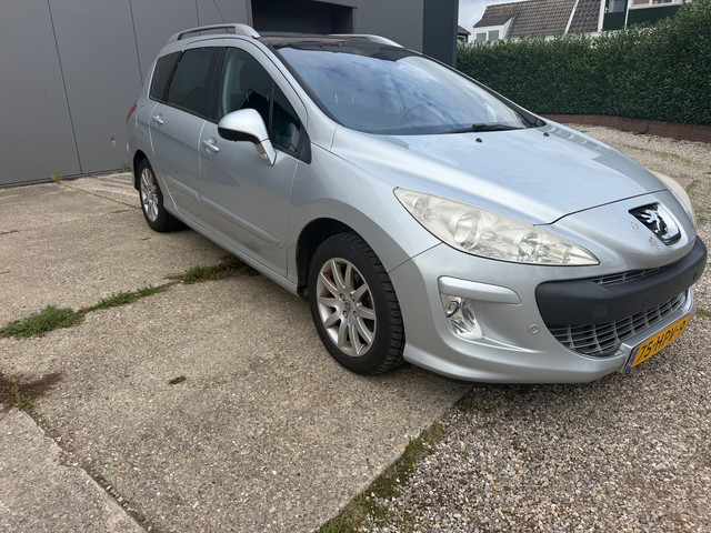 Foto 6 van Peugeot 308 SW 1.6 VTi XS Première 7 zits voorbereiding nu 5 zitplaatsen