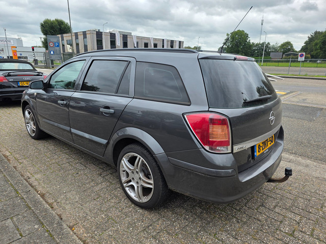 Foto 8 van Opel Astra Wagon 1.6 Cosmo AIRCO