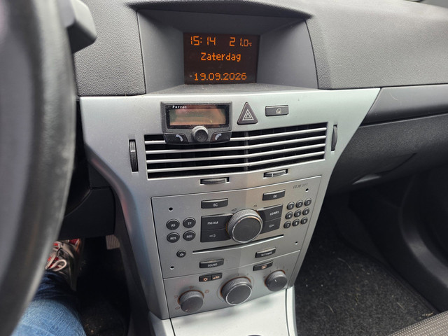 Foto 5 van Opel Astra Wagon 1.6 Cosmo AIRCO