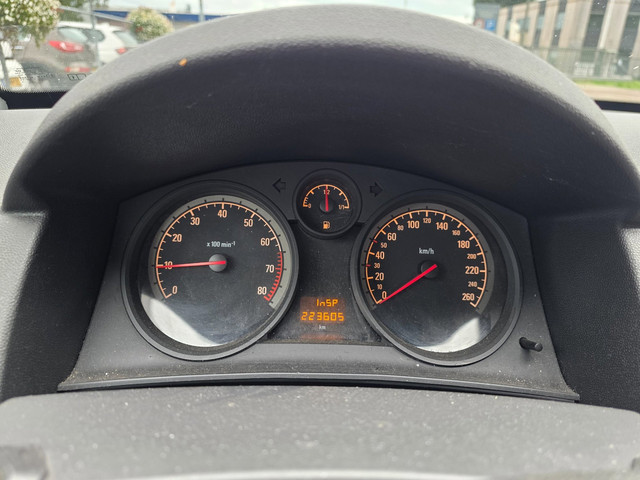 Foto 4 van Opel Astra Wagon 1.6 Cosmo AIRCO