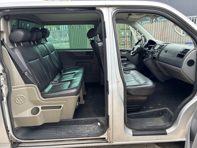 Foto 3 van Volkswagen Transporter 2.5 TDI 340 Trendline DC (MARGE AUTO)