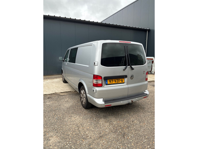 Foto 6 van Volkswagen Transporter 2.5 TDI 340 Trendline DC (MARGE AUTO)