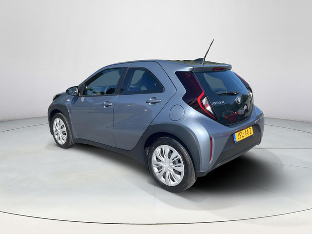 Foto 10 van Toyota Aygo X 1.0 VVT-i MT Play | Airco | Apple CarPlay / Android Auto |