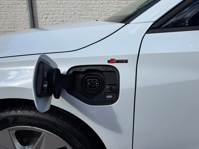 Foto 5 van Audi A3 Sportback 40 TFSI e 2x S Line | Carplay | Virtual Cockpit | Trekhaak | Stoelvw