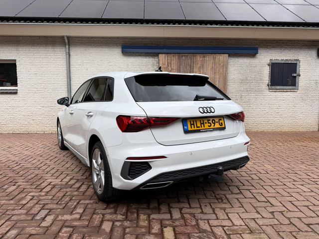 Foto 8 van Audi A3 Sportback 40 TFSI e 2x S Line | Carplay | Virtual Cockpit | Trekhaak | Stoelvw