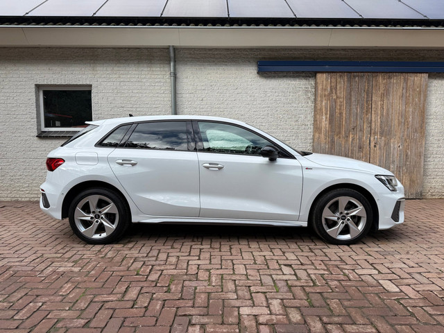 Audi A3 Sportback 40 TFSI e 2x S Line | Carplay | Virtual Cockpit | Trekhaak | Stoelvw