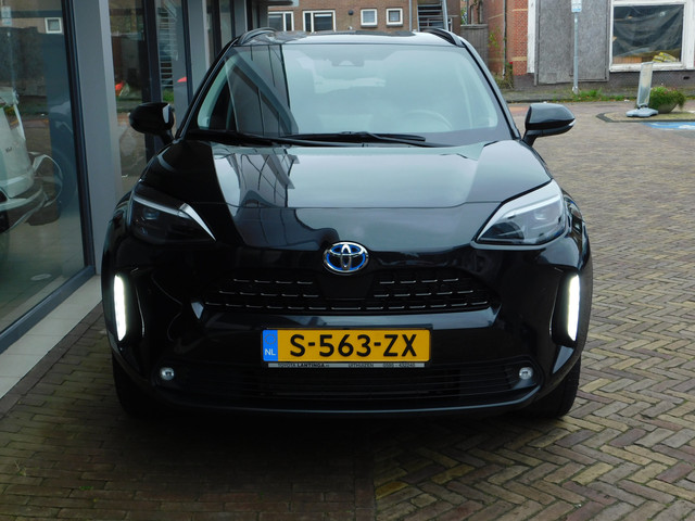 Foto 8 van Toyota Yaris Cross 1.5 Hybrid Executive | TREKHAAK | ALL-SEASON | JBL