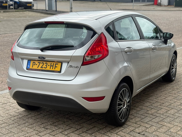 Foto 6 van Ford Fiesta 1.25 Titanium | airco | carplay