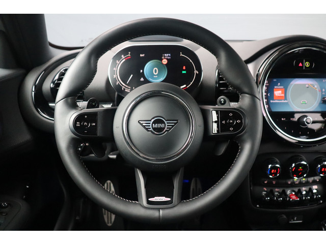 Foto 4 van MINI Clubman 2.0 Cooper S Rockingham GT Edition, Pano, leder