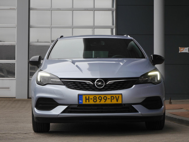 Foto 10 van Opel Astra Sports Tourer 1.2 Edition 2020 130pk | Stoel en stuurverwarming | Trekhaak | Lichtmetalen