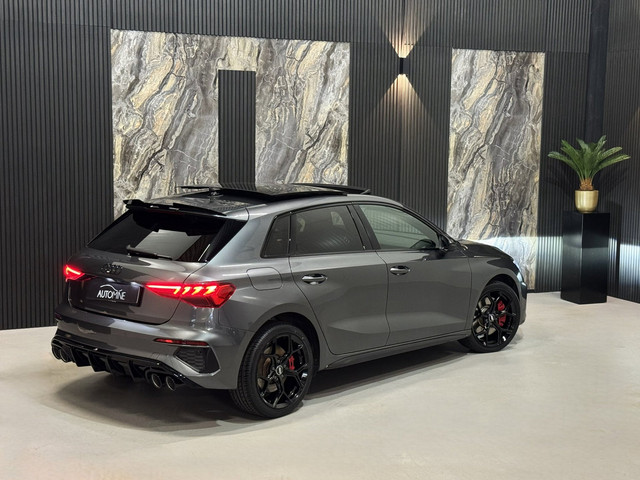 Foto 5 van Audi A3 Sportback 45 TFSI e 3x S-line Competition|PANO|MATRIX|SFEER|CAMERA|KEYLESS
