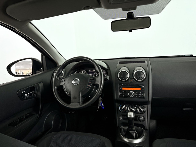 Foto 5 van Nissan QASHQAI 1.6 Visia | Park assist | Airco | Cruise control