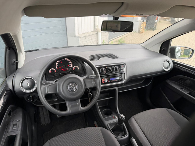Foto 7 van Volkswagen Up! 1.0 take up! BlueMotion Airco EL Ramen