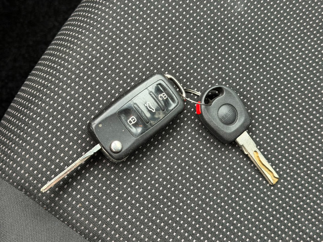 Foto 3 van Volkswagen Up! 1.0 take up! BlueMotion Airco EL Ramen
