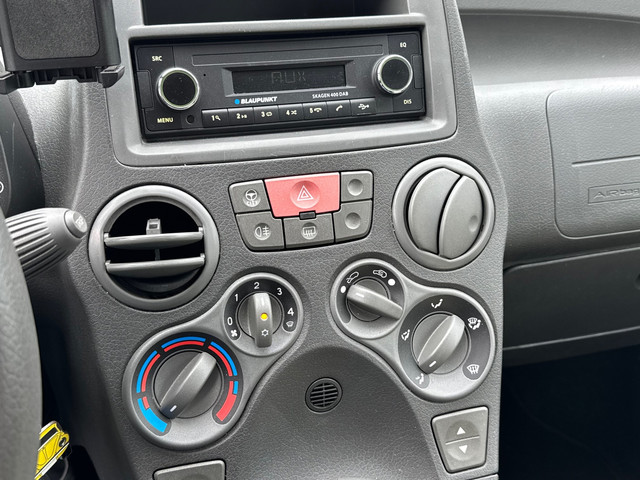 Foto 9 van Fiat Panda 1.2 Edizione Cool Nap Airco