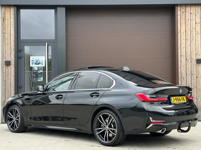 Foto 9 van BMW 3-serie 330i High Executive Automaat | Panoramadak, ACC, Leer, Trekhaak, Apple CarPlay, Stoelver