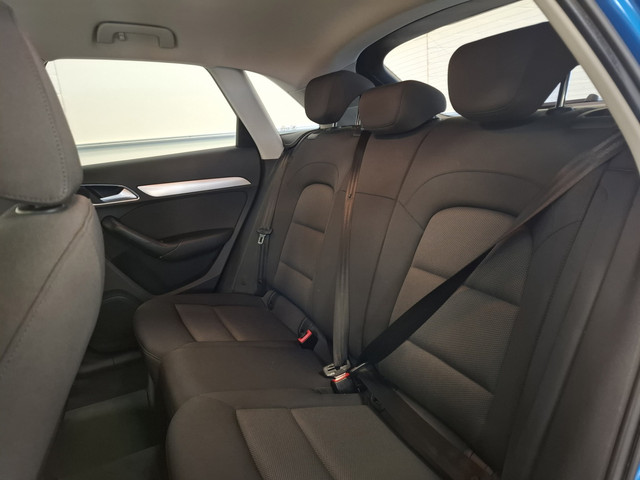 Foto 2 van Audi Q3 1.4 TFSI CoD Sport Pro Line S 19" LM velgen Navi Mooi!
