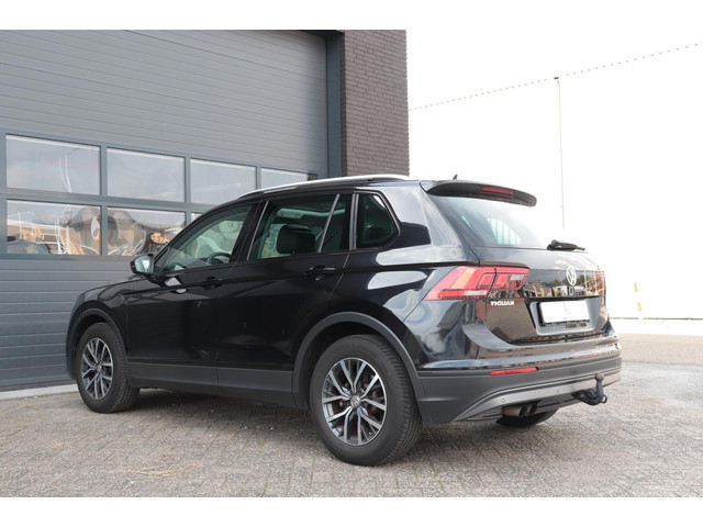 Foto 6 van Volkswagen Tiguan 1.4 TSI ACT Comfortline Business R| Panoramadak|Leer|Stoelverwarming/