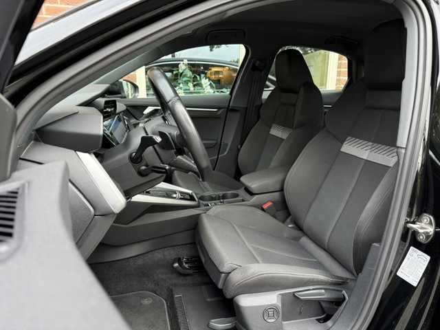 Foto 8 van Audi A3 Limousine 30 TFSI Bns edition Automaat KEYLESS / VIRTUAL.COCKPIT / PDC / GROOT.NAVI / LED /