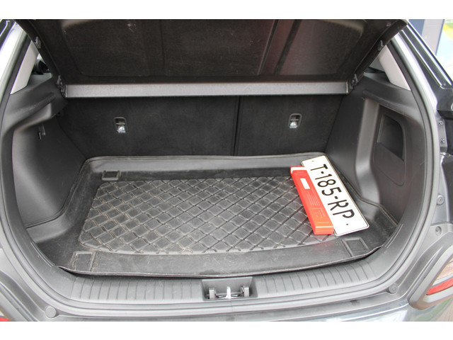 Foto 2 van Hyundai Kona 1.6 GDI HEV Comfort Smart HYBRIDE-TREKHAAK-CARPLAY