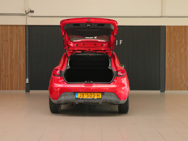 Foto 4 van Renault Clio 1.2 Authentique | Cruise Control | Airco | Navi | Bluetooth | DAB