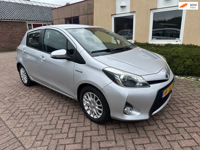 Foto 2 van Toyota Yaris 1.5 Full Hybrid Aspiration CARPLY/CAMERA/NAP/DEALER OH