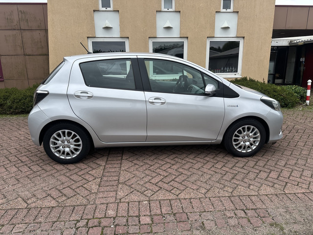 Foto 6 van Toyota Yaris 1.5 Full Hybrid Aspiration CARPLY/CAMERA/NAP/DEALER OH