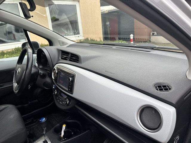 Foto 9 van Toyota Yaris 1.5 Full Hybrid Aspiration CARPLY/CAMERA/NAP/DEALER OH