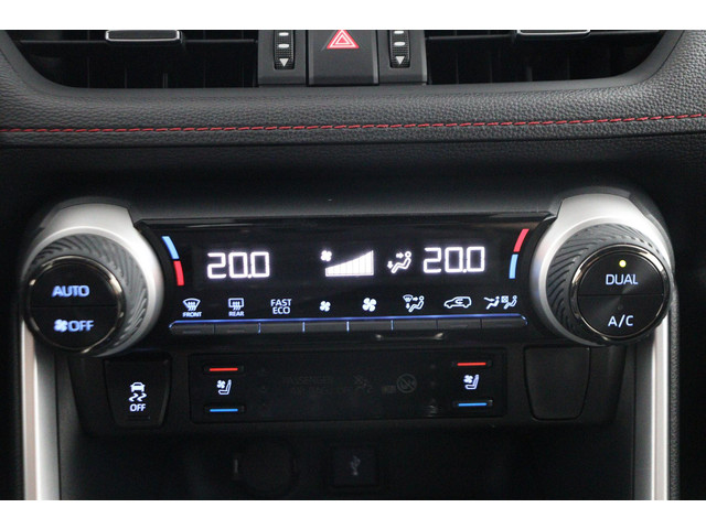 Foto 5 van Toyota RAV4 2.5 Plug-in Hybrid AWD Bi-Tone Plus | 360 Camera | elektrisch glazen panorama-dak |