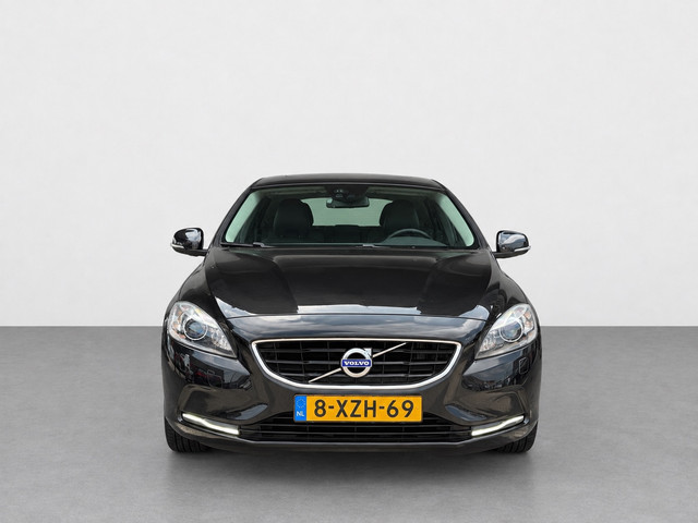 Foto 10 van Volvo V40 1.6 T3 Summum 150PK+Airco+Cruise+Navi+BT+NAP