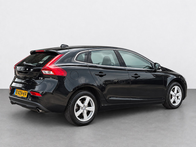 Foto 7 van Volvo V40 1.6 T3 Summum 150PK+Airco+Cruise+Navi+BT+NAP