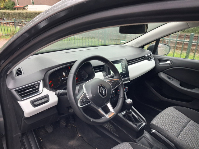 Foto 2 van Renault Clio 1.0 TCe 90 Evolution airco carplay 1e eig ALLINPRIJS