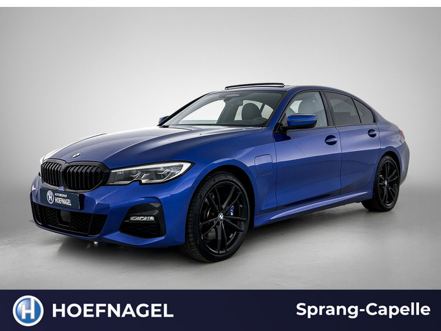 Foto 6 van BMW 3-serie 330e M Sport | Schuifdak | Laser | Autopilot | Camera | Memory Stoelen
