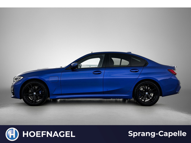 Foto 2 van BMW 3-serie 330e M Sport | Schuifdak | Laser | Autopilot | Camera | Memory Stoelen