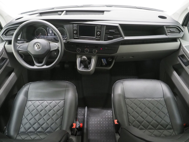 Foto 9 van Volkswagen California 2.0 TDI T6.1 | Slaaphefdak | 4 Slaapplekken | Leder | Koelkast | Sfeerlicht |