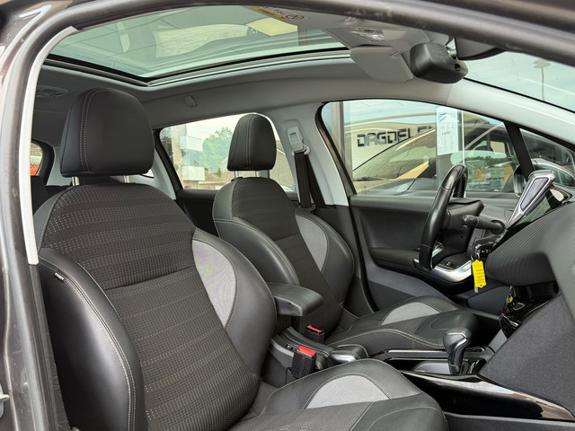 Foto 6 van Peugeot 2008 1.2 AUTOMAAT | 2e EIG | CLIMATE | CARPLAY | CAMERA | PANO DAK | NAP