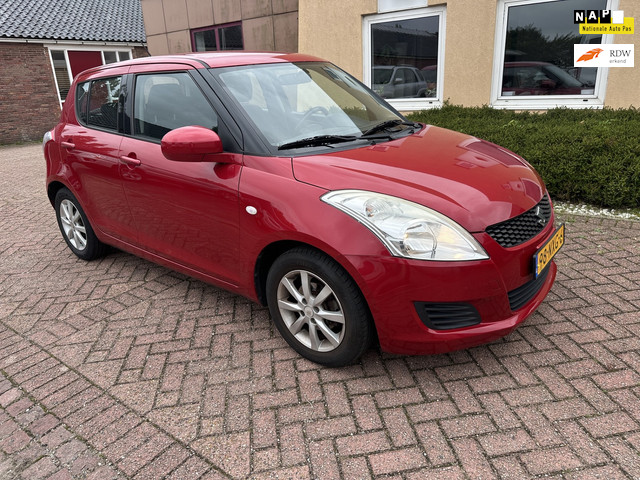 Foto 2 van Suzuki Swift 1.2 Comfort EASSS AIRCO EL RAM NAP DEALER OH