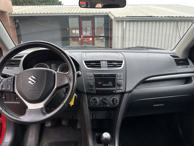 Foto 10 van Suzuki Swift 1.2 Comfort EASSS AIRCO EL RAM NAP DEALER OH