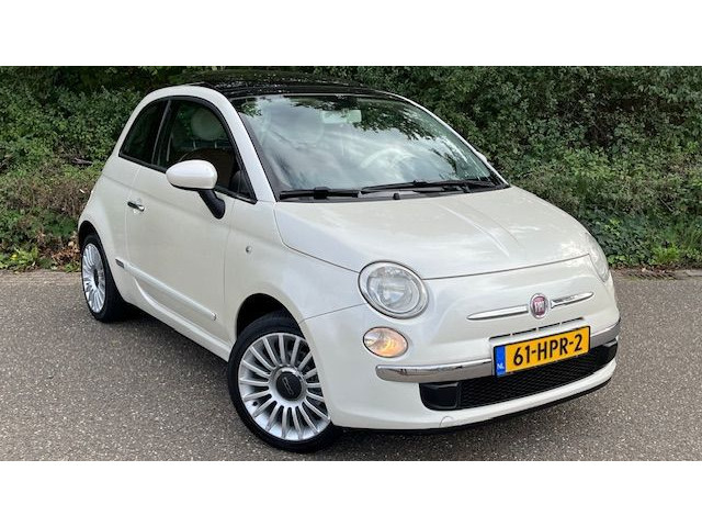 Foto 3 van Fiat 500 1.2 Lounge l Panodak l Bruin Leder l Parelmoerwit l NAP l
